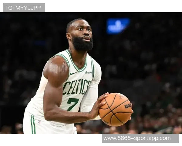 杰伦布朗昨日狂砍40分今日客场对阵鹈鹕出战存疑引发关注 杰伦布朗昨日狂砍40分今日客场对阵鹈鹕出战存疑引发关注