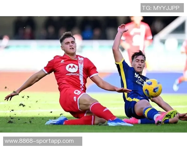 科隆球迷称入场遭裸体检查警方坚决否认这一指控 科隆球迷称入场遭裸体检查警方坚决否认这一指控