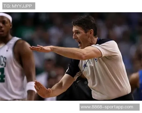 阿特金森直言第三节罚球差距巨大必须为球队发声维护公正比赛环境