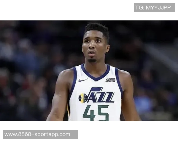 小波特半场表现亮眼得分11分但失误频频影响整体发挥 小波特半场表现亮眼得分11分但失误频频影响整体发挥