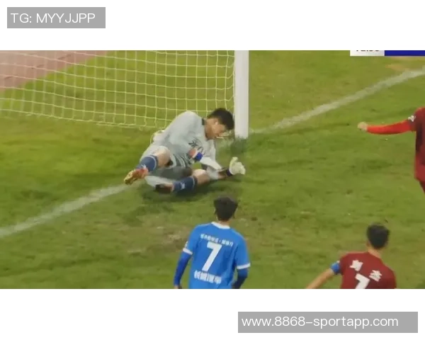 21岁凯恩欧联杯戴帽后意外当门将黄油手失误丢掉一球引热议